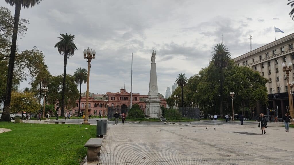 Where is Plaza de Mayo Located